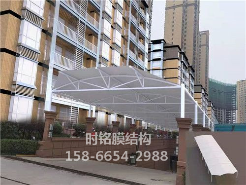 膜結構出入口